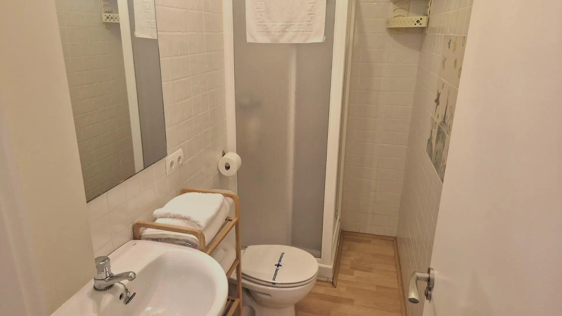 Habitacion Privada En Zona Tranquila Seville Homestay