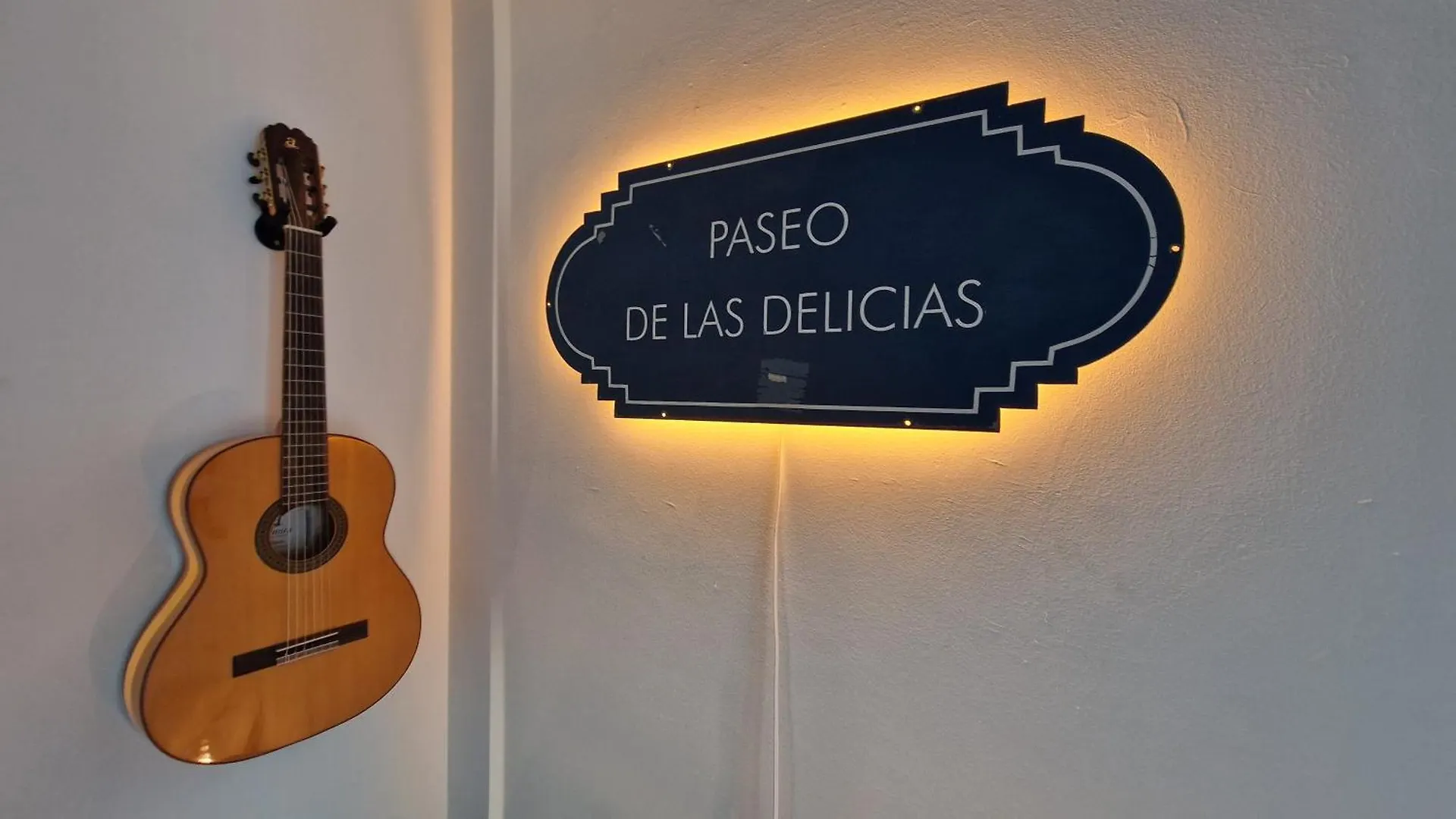 Habitacion Privada En Zona Tranquila Seville Homestay